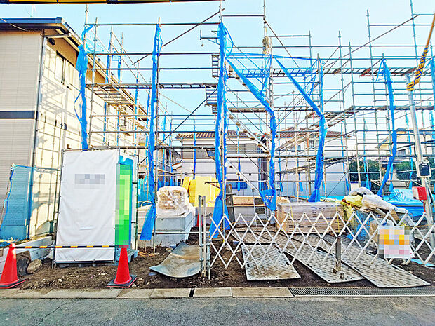 建築中ですが、同じグレードの完成済み建物を参考にご覧になることもできます。現地より最寄りの物件をご案内しますので、お気軽にご要望をお聞かせください。