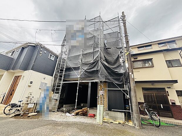 商業施設が徒歩圏内に充実、日々のお買い物も安心な環境です。