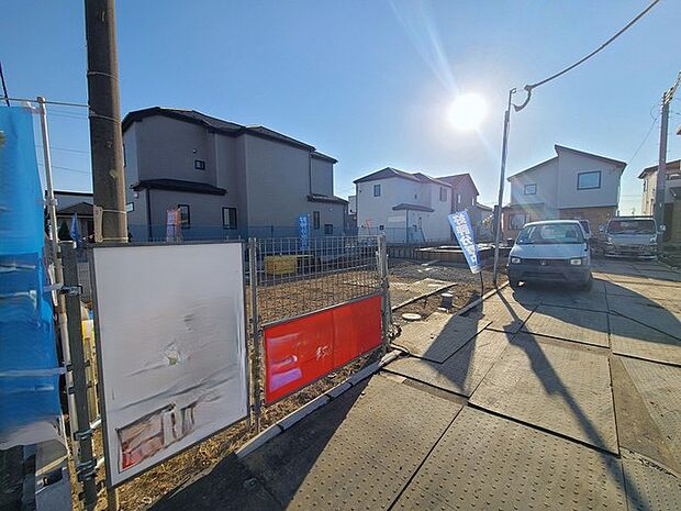 五感で感じる、現地でしかわからない事も沢山ございます。周辺環境なども一緒にご案内いたしますのでお気軽にお問合せください。