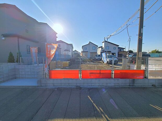 五感で感じる、現地でしかわからない事も沢山ございます。周辺環境なども一緒にご案内いたしますのでお気軽にお問合せください。 