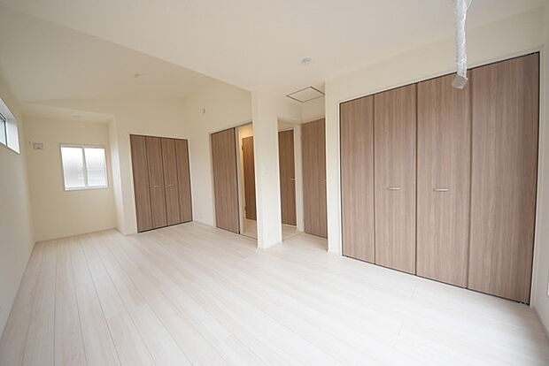 当面は10.25帖でお子様の成長に伴い間仕切りを。