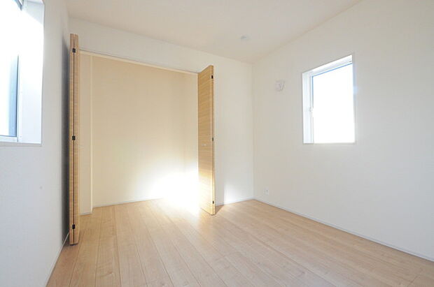 収納豊富な間取りで家の中がスッキリ片付きそうです。 