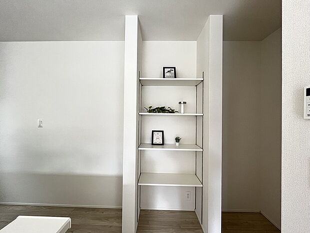 キッチン後ろ側可動棚