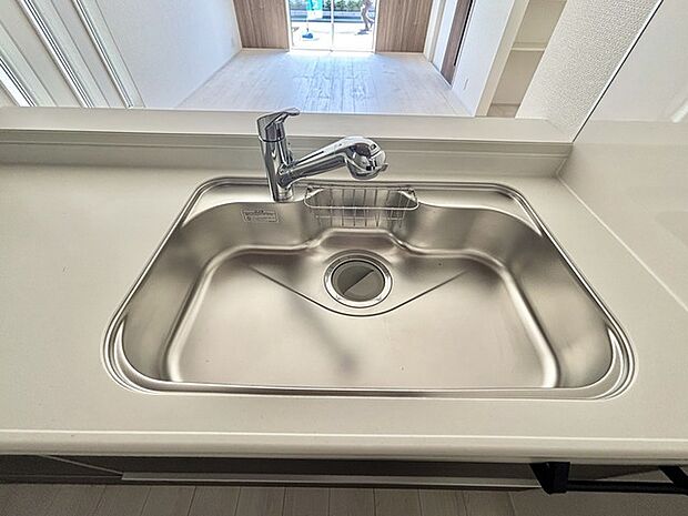 お手入れのしやすいシンク回り
