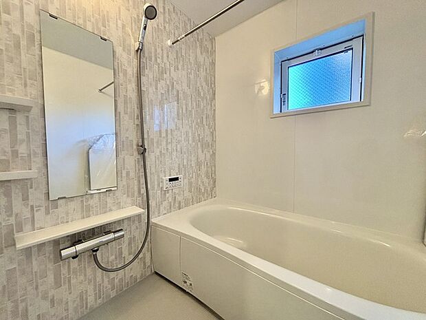 1日の疲れを取るゆとりある浴室です。