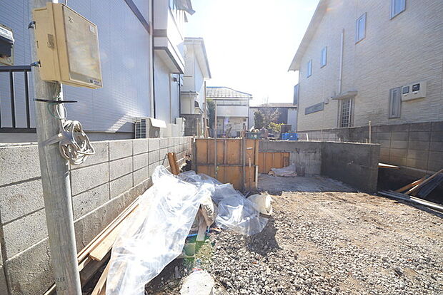 五感で感じる、現地でしかわからない事も沢山ございます。周辺環境なども一緒にご案内いたしますのでお気軽にお問合せください。 