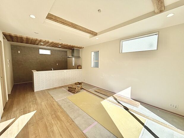 リビングは家具の配置も思いのまま。自由度が高い設計です。