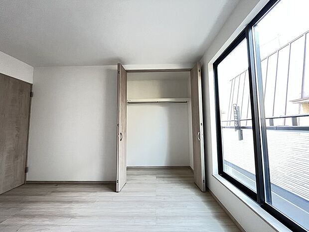 収納豊富な間取りで家の中がスッキリ片付きそうです。