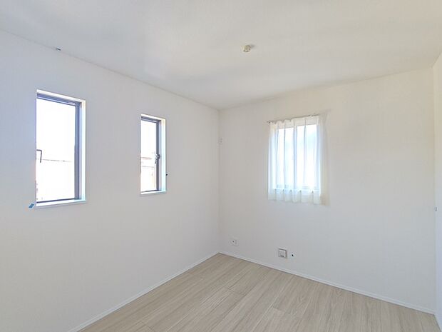 【2F洋室/約5.25帖】