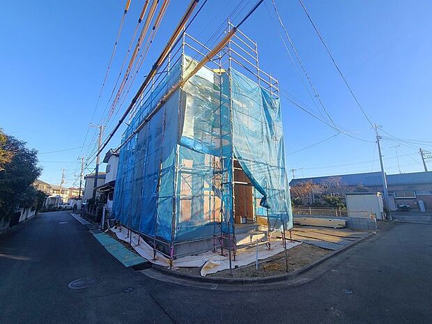 五感で感じる、現地でしかわからない事も沢山ございます。周辺環境なども一緒にご案内いたしますのでお気軽にお問合せください。