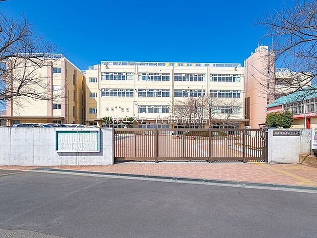 第四中学校(720m)