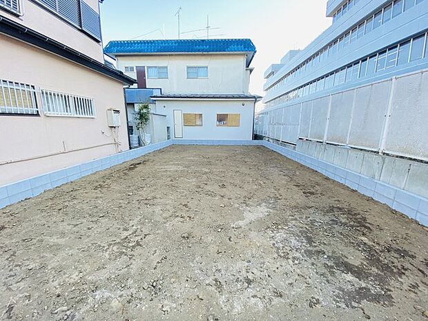 五感で感じる、現地でしかわからない事も沢山ございます。周辺環境なども一緒にご案内いたしますのでお気軽にお問合せください。