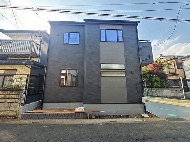 五感で感じる、現地でしかわからない事も沢山ございます。周辺環境なども一緒にご案内いたしますのでお気軽にお問合せください。 