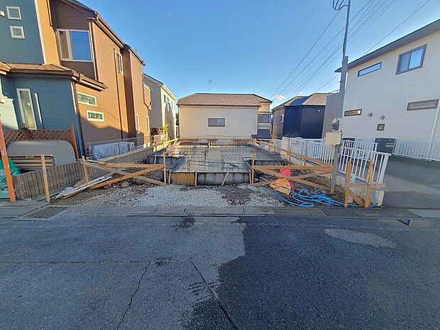 五感で感じる、現地でしかわからない事も沢山ございます。周辺環境なども一緒にご案内いたしますのでお気軽にお問合せください。