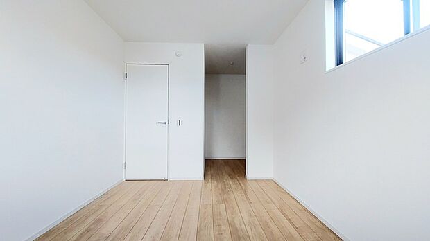 約7.1帖洋室にはウォークイン収納