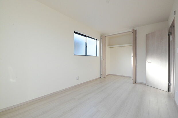 収納豊富な間取りで家の中がスッキリ片付きそうです。 