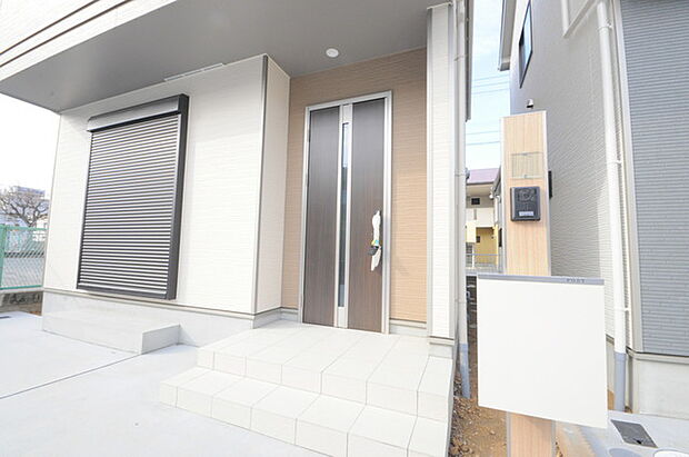 お客様をお迎えする玄関、お家の出入りもスムーズに行えます。