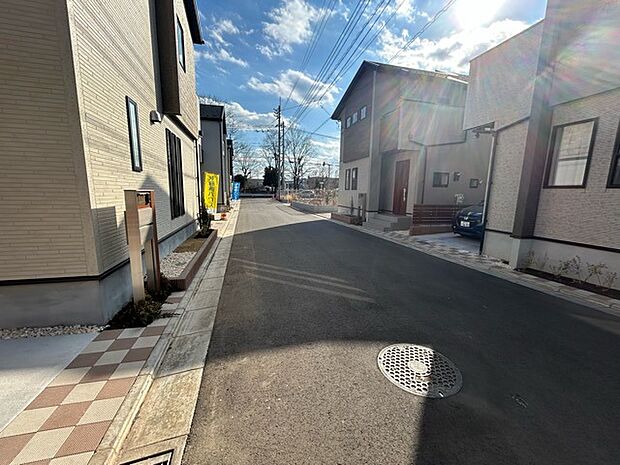 五感で感じる、現地でしかわからない事も沢山ございます。周辺環境なども一緒にご案内いたしますのでお気軽にお問合せください。 