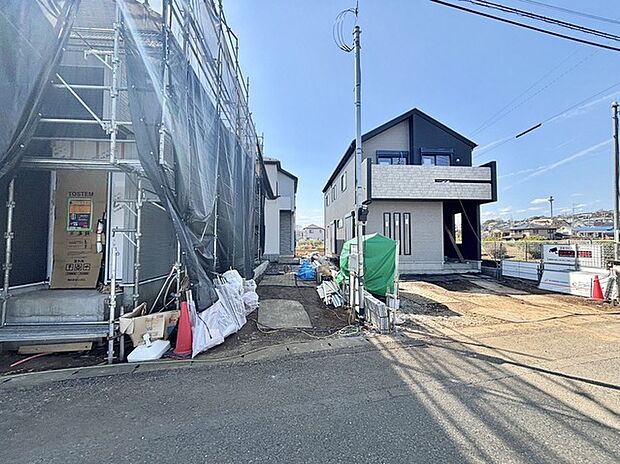 五感で感じる、現地でしかわからない事も沢山ございます。周辺環境なども一緒にご案内いたしますのでお気軽にお問合せください。