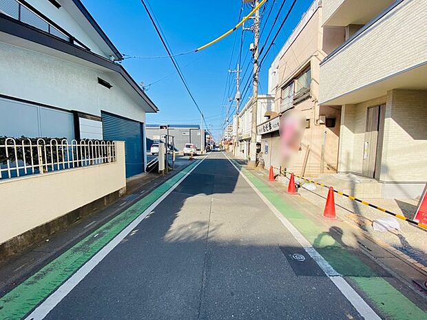 商業施設が徒歩圏内に充実、日々のお買い物も安心な環境です。 