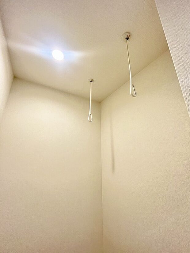 ホスクリーン