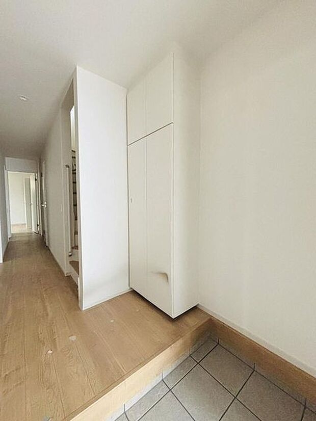 お客様をお迎えする玄関、お家の出入りもスムーズに行えます。