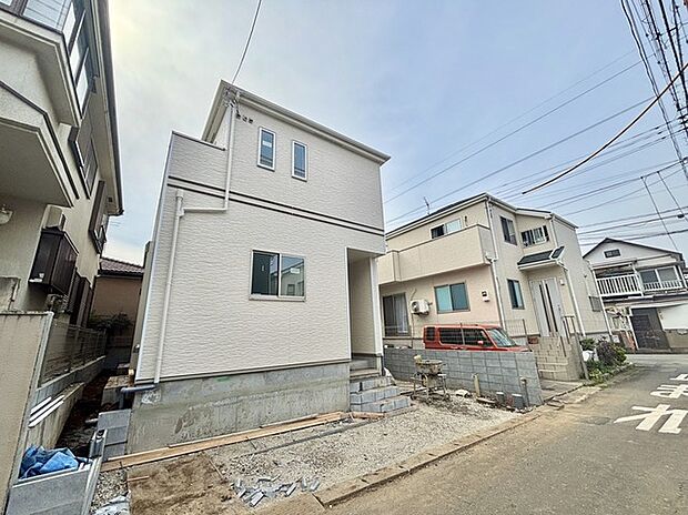 五感で感じる、現地でしかわからない事も沢山ございます。周辺環境なども一緒にご案内いたしますのでお気軽にお問合せください。