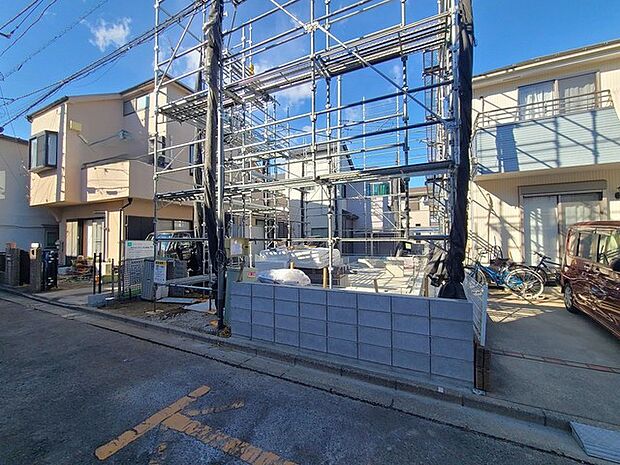 五感で感じる、現地でしかわからない事も沢山ございます。周辺環境なども一緒にご案内いたしますのでお気軽にお問合せください。