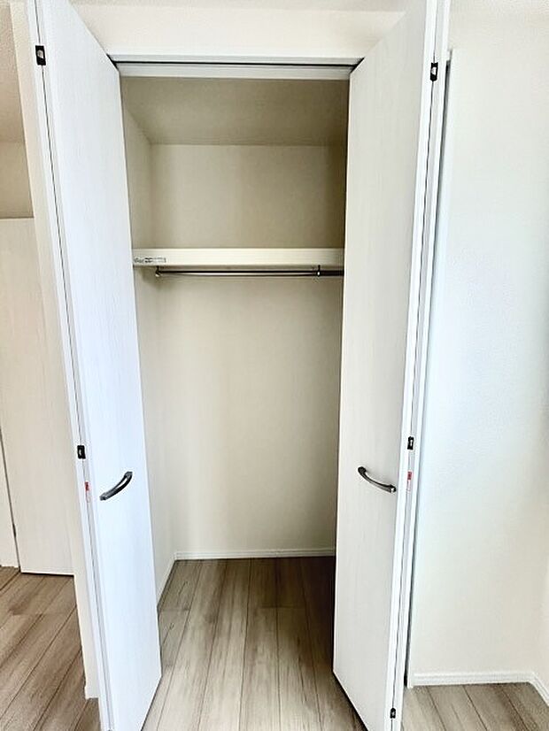 収納スペースが豊富なためお部屋も綺麗に片付きます。 