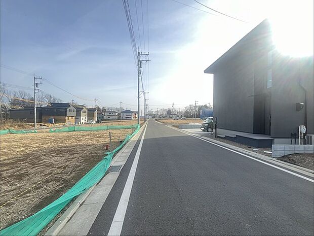 五感で感じる、現地でしかわからない事も沢山ございます。周辺環境なども一緒にご案内いたしますのでお気軽にお問合せください。