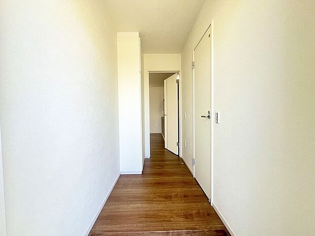 お客様をお迎えする玄関、お家の出入りもスムーズに行えます。 