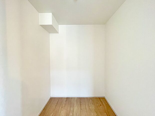 大容量クローゼット付き!家族の成長と共に増える荷物もスッキリ収納。