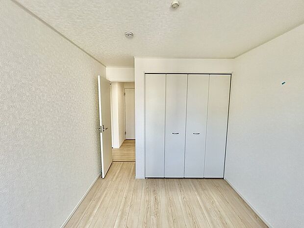 収納豊富な間取りで家の中がスッキリ片付きそうです。