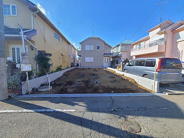 五感で感じる、現地でしかわからない事も沢山ございます。周辺環境なども一緒にご案内いたしますのでお気軽にお問合せください。 