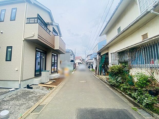 五感で感じる、現地でしかわからない事も沢山ございます。周辺環境なども一緒にご案内いたしますのでお気軽にお問合せください。