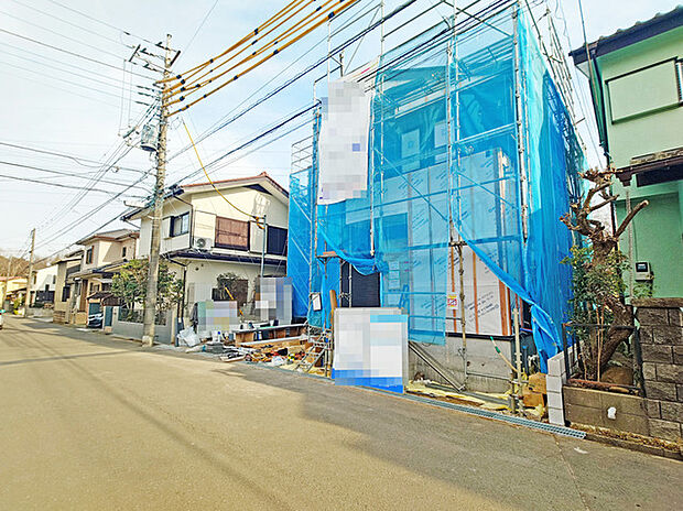 建築中ですが、同じグレードの完成済み建物を参考にご覧になることもできます。現地より最寄りの物件をご案内しますので、お気軽にご要望をお聞かせください。