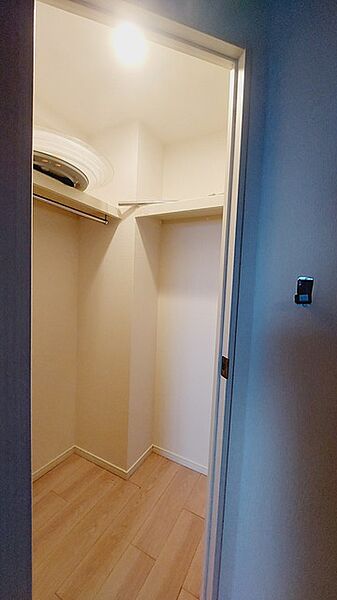 ウォークイン収納