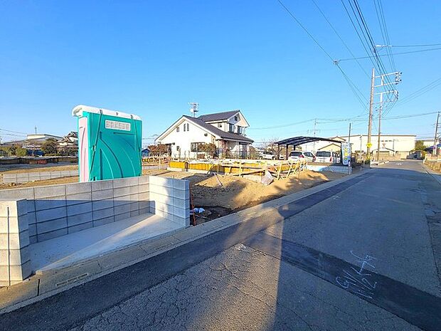 3号棟 五感で感じる、現地でしかわからない事も沢山ございます。周辺環境なども一緒にご案内いたしますのでお気軽にお問合せください。