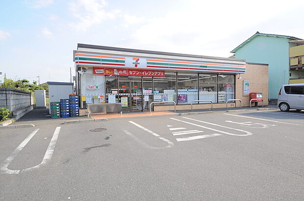 セブンイレブン所沢狭山ヶ丘2丁目店（510m）