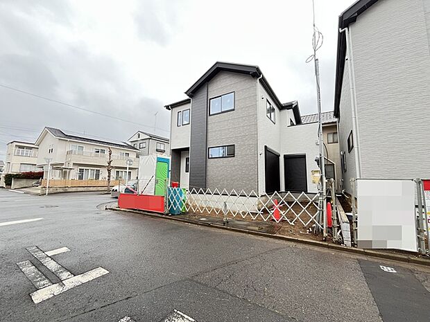 五感で感じる、現地でしかわからない事も沢山ございます。周辺環境なども一緒にご案内いたしますのでお気軽にお問合せください。 