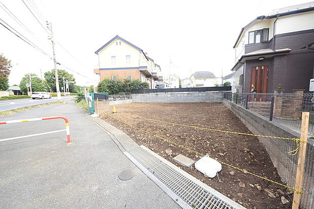 五感で感じる、現地でしかわからない事も沢山ございます。周辺環境なども一緒にご案内いたしますのでお気軽にお問合せください。