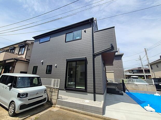 五感で感じる、現地でしかわからない事も沢山ございます。周辺環境なども一緒にご案内いたしますのでお気軽にお問合せください。