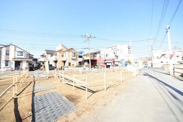 五感で感じる、現地でしかわからない事も沢山ございます。周辺環境なども一緒にご案内いたしますのでお気軽にお問合せください。