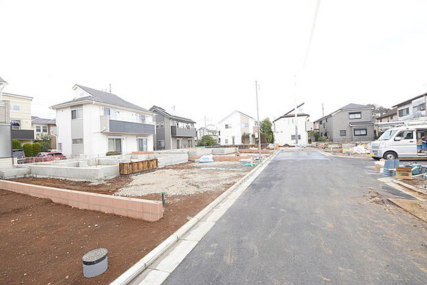 五感で感じる、現地でしかわからない事も沢山ございます。周辺環境なども一緒にご案内いたしますのでお気軽にお問合せください。 