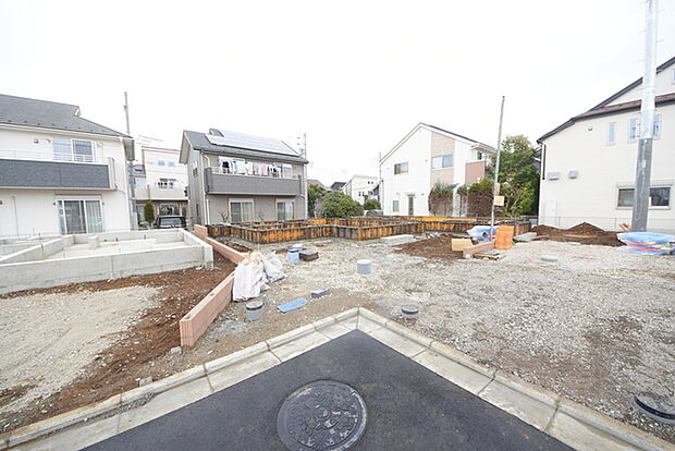 五感で感じる、現地でしかわからない事も沢山ございます。周辺環境なども一緒にご案内いたしますのでお気軽にお問合せください。