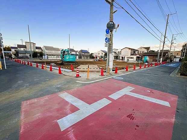 五感で感じる、現地でしかわからない事も沢山ございます。周辺環境なども一緒にご案内いたしますのでお気軽にお問合せください。