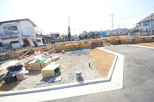 五感で感じる、現地でしかわからない事も沢山ございます。周辺環境なども一緒にご案内いたしますのでお気軽にお問合せください。