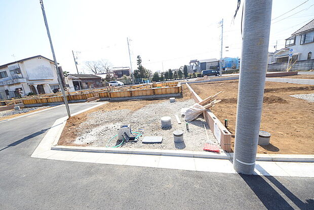 五感で感じる、現地でしかわからない事も沢山ございます。周辺環境なども一緒にご案内いたしますのでお気軽にお問合せください。 