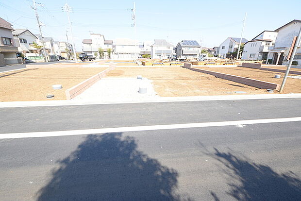 五感で感じる、現地でしかわからない事も沢山ございます。周辺環境なども一緒にご案内いたしますのでお気軽にお問合せください。 