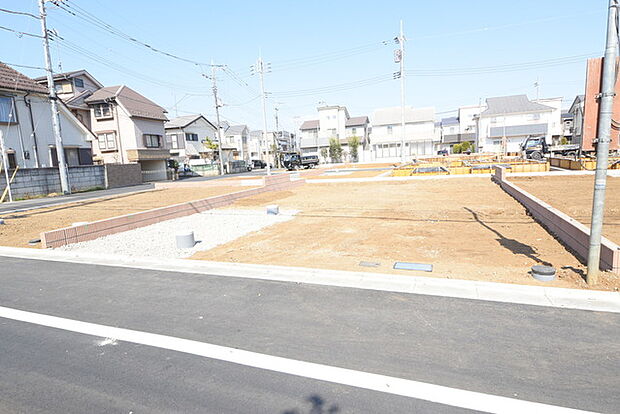 五感で感じる、現地でしかわからない事も沢山ございます。周辺環境なども一緒にご案内いたしますのでお気軽にお問合せください。 